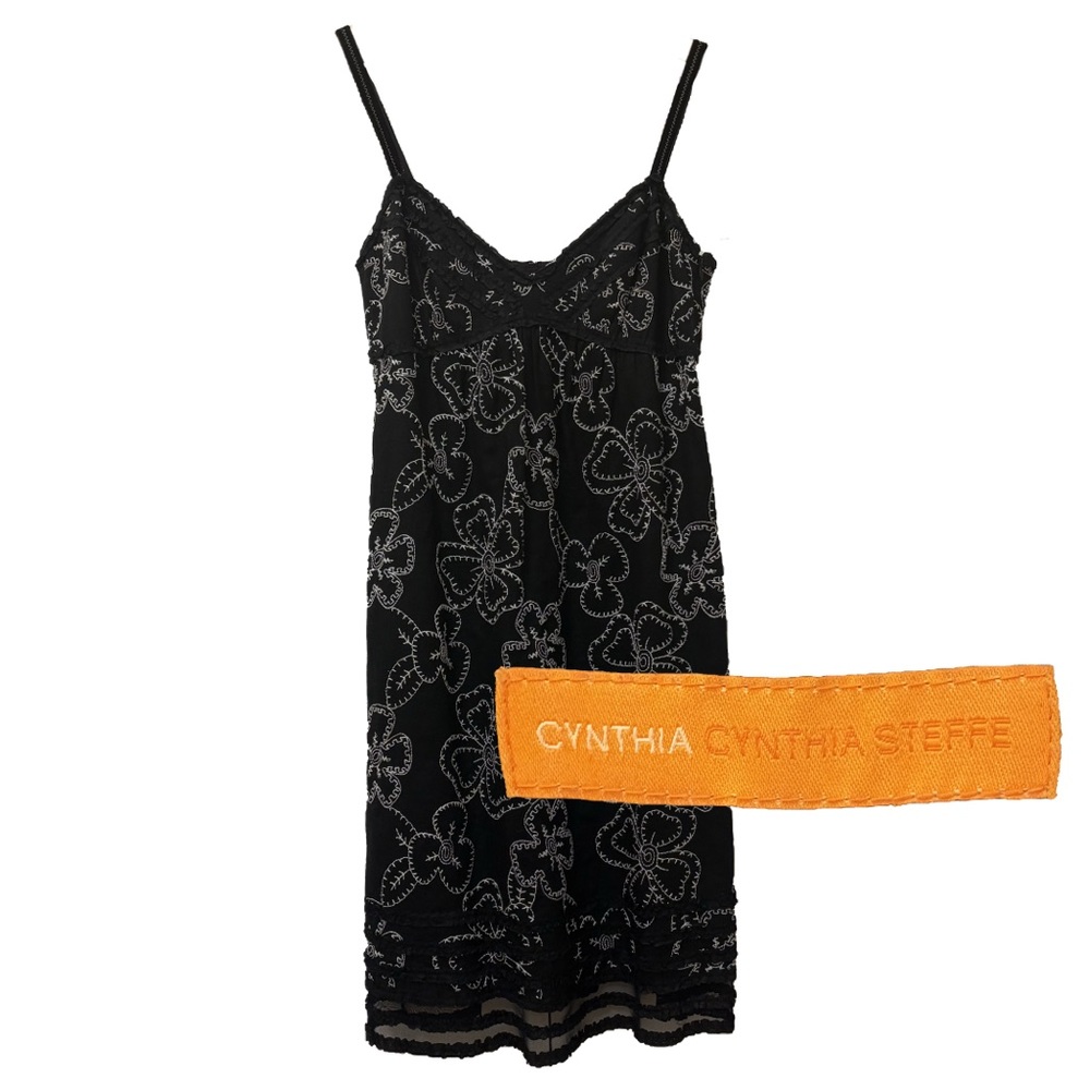 Vintage Cynthia Steffe black embroidered midi dress size M